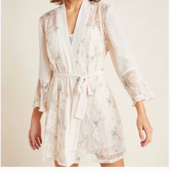 ⭐️ Keepsake Lace Floral Tie Boho Hipster Hippie Art Deco Farm Embroidered Robe - Picture 1 of 3